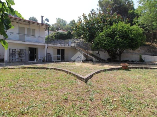 casa indipendente in vendita ad Agropoli