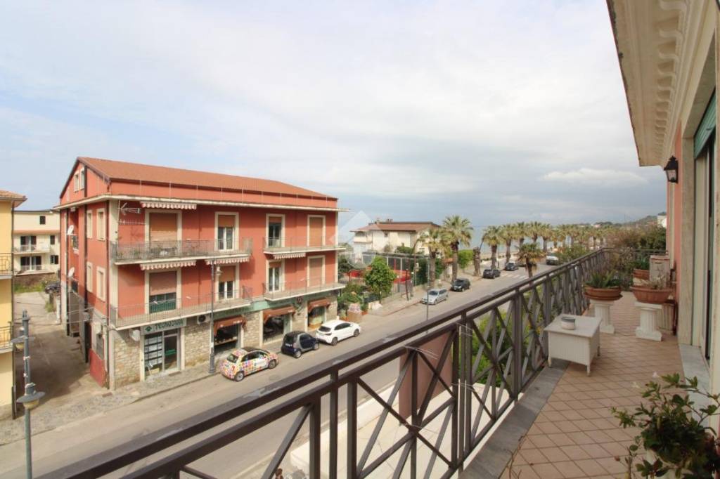 appartamento in vendita ad Agropoli