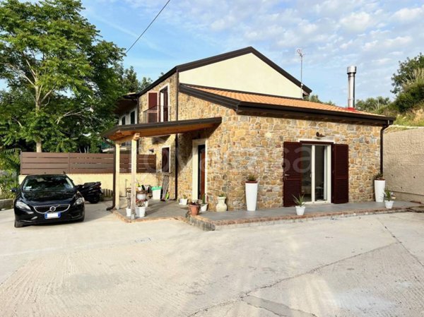 casa indipendente in vendita ad Agropoli