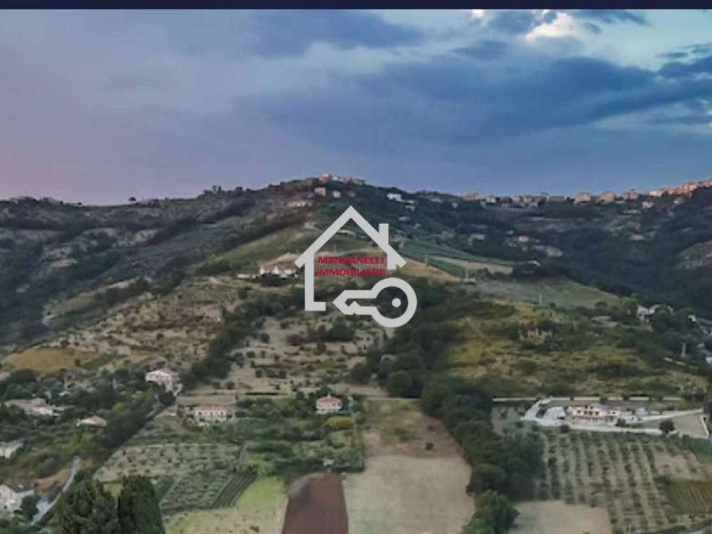 locale commerciale in vendita ad Agropoli
