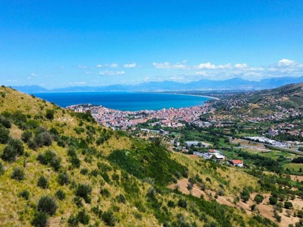 casa indipendente in vendita ad Agropoli