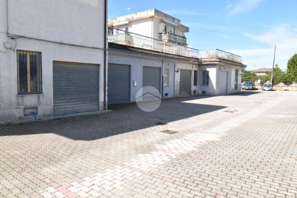 locale di sgombero in vendita ad Agropoli