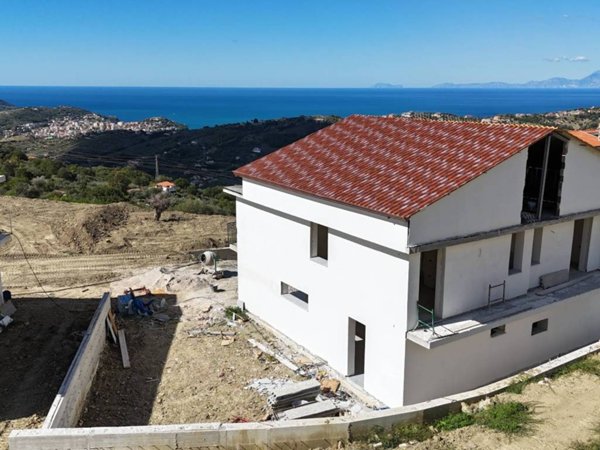 casa indipendente in vendita ad Agropoli
