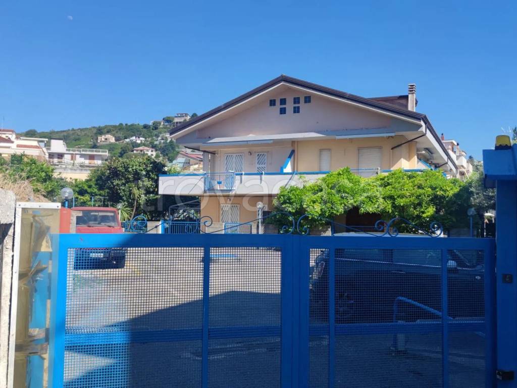 casa indipendente in vendita ad Agropoli
