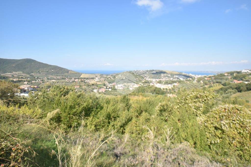 terreno agricolo in vendita ad Agropoli