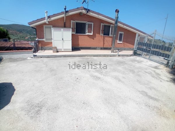casa indipendente in vendita ad Agropoli