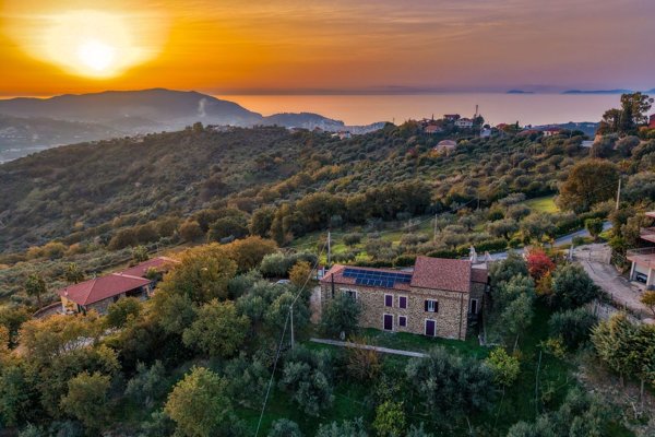 casa indipendente in vendita ad Agropoli