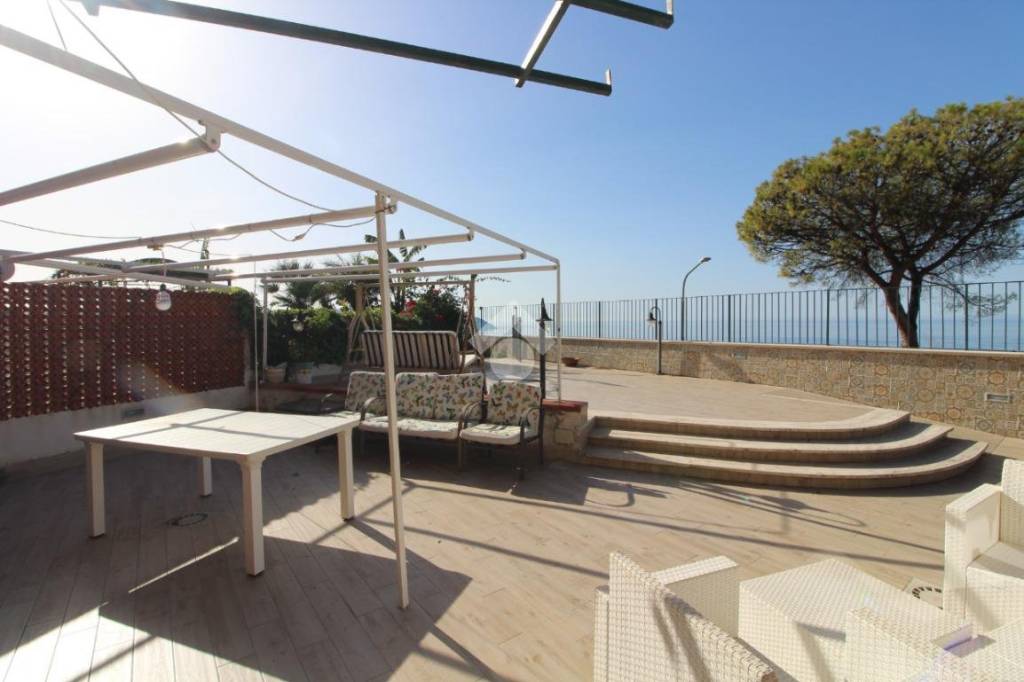 casa indipendente in vendita ad Agropoli