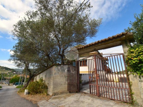 casa indipendente in vendita ad Agropoli