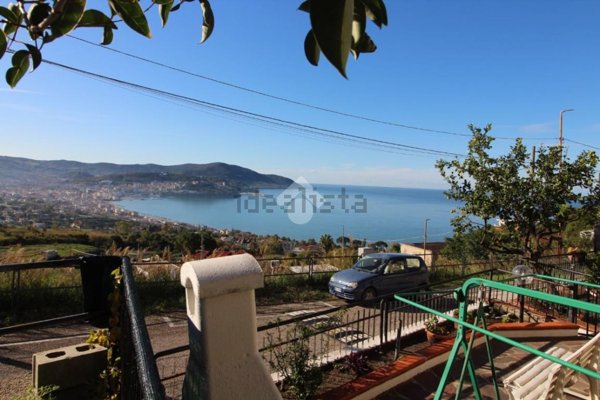 casa indipendente in vendita ad Agropoli