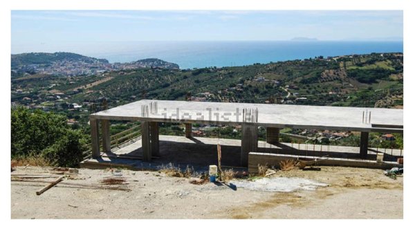 casa indipendente in vendita ad Agropoli