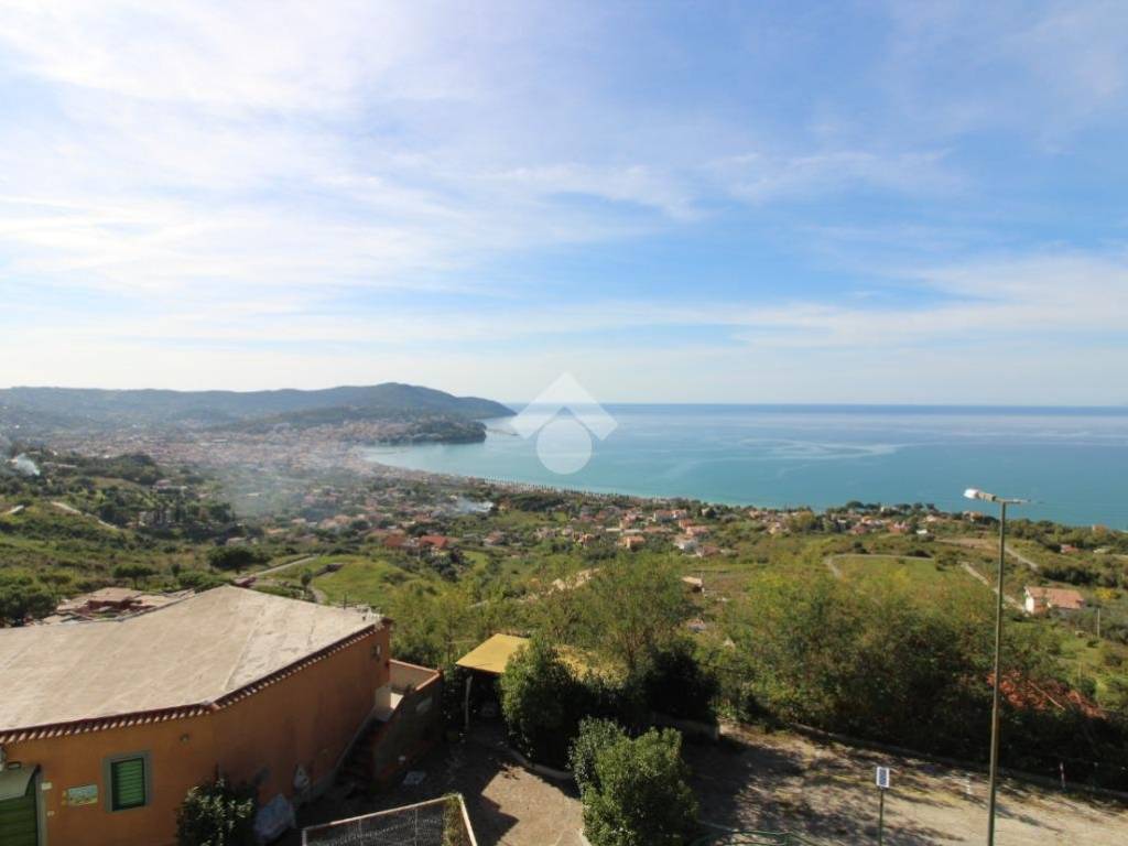 appartamento in vendita ad Agropoli