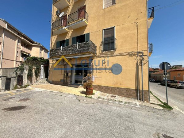 locale commerciale in vendita ad Agropoli