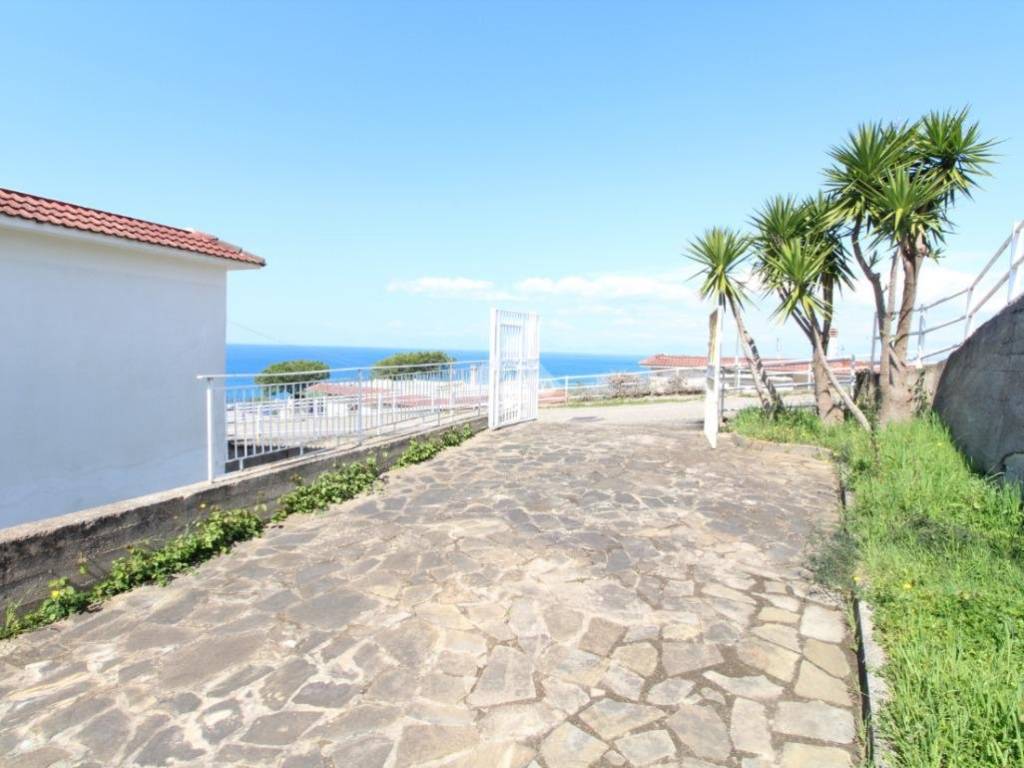 casa indipendente in vendita ad Agropoli