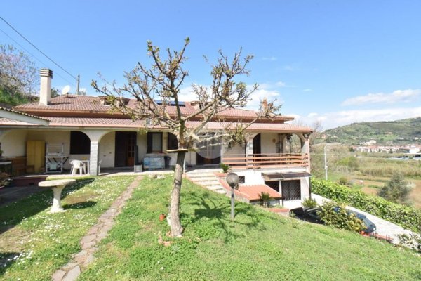 casa indipendente in vendita ad Agropoli