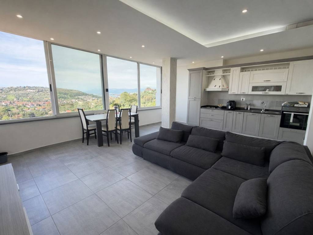 appartamento in vendita ad Agropoli