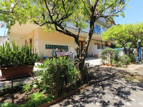 casa indipendente in vendita ad Agropoli