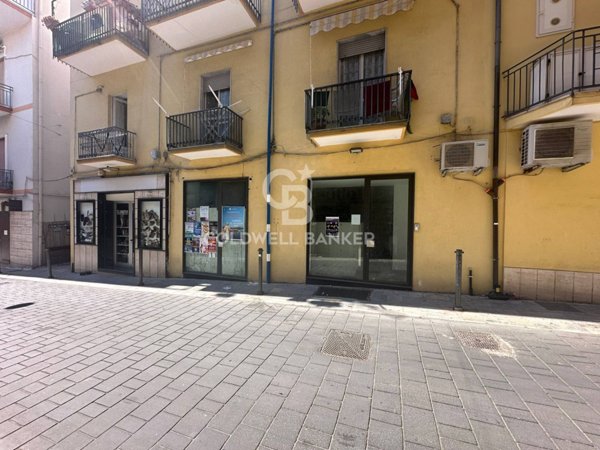 locale commerciale in vendita ad Agropoli