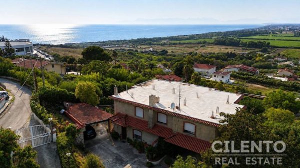 casa indipendente in vendita ad Agropoli