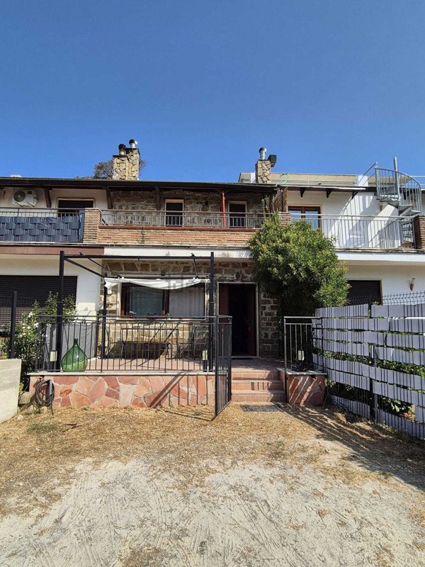 casa indipendente in vendita ad Agropoli