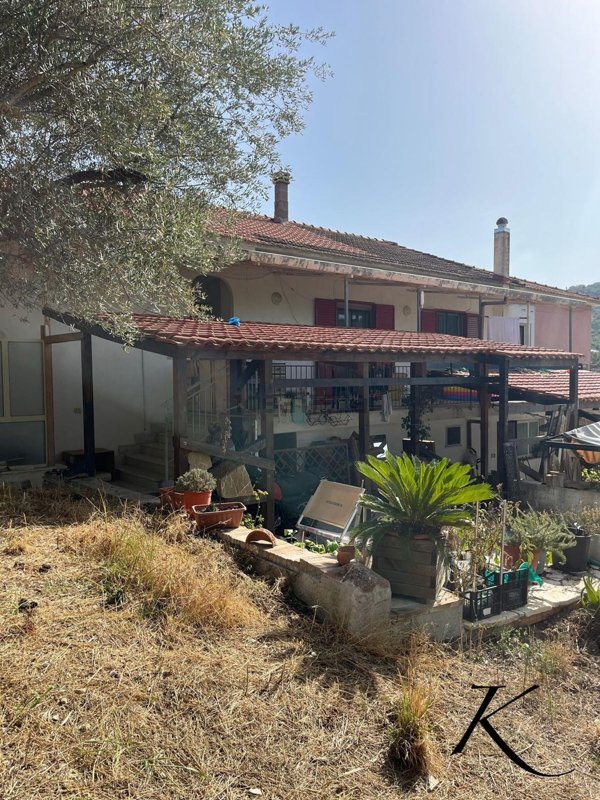 casa semindipendente in vendita ad Agropoli