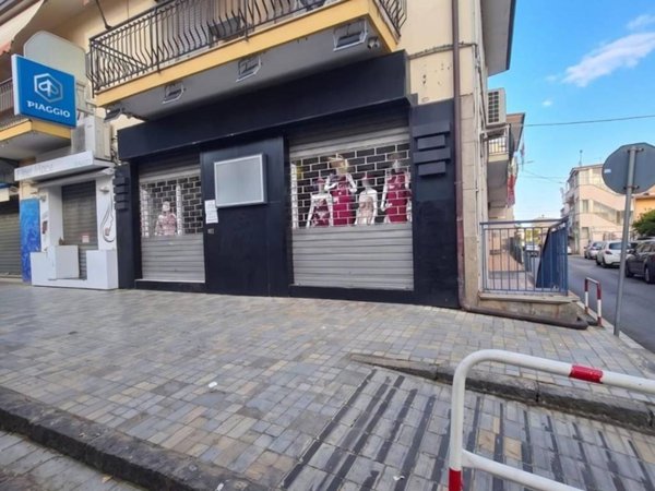 negozio in vendita ad Agropoli
