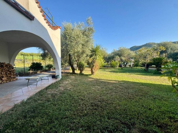 casa indipendente in vendita ad Agropoli