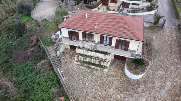 casa indipendente in vendita ad Agropoli