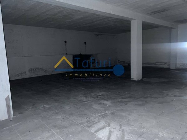 box auto in vendita ad Agropoli