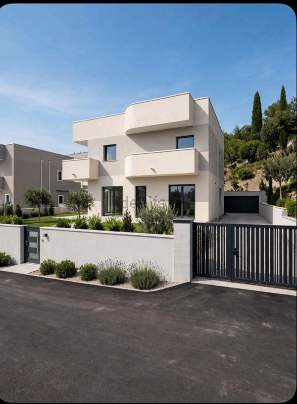 casa indipendente in vendita ad Agropoli