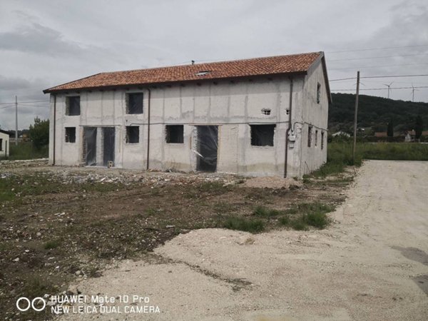 casa indipendente in vendita ad Albanella