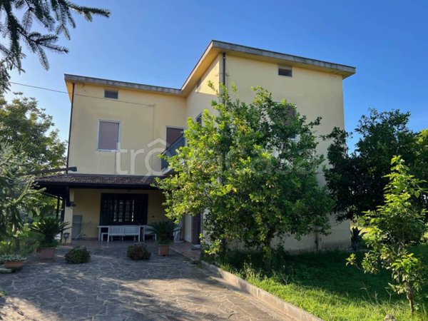 casa indipendente in vendita ad Albanella