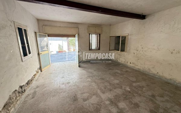 appartamento in vendita ad Albanella