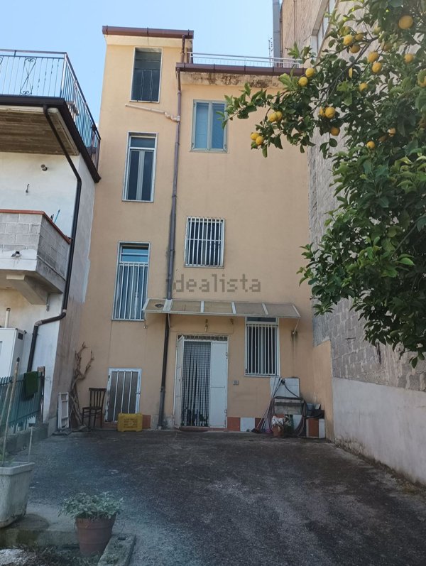 casa indipendente in vendita ad Albanella