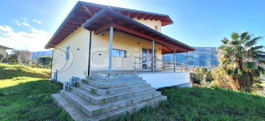 casa indipendente in vendita ad Albanella