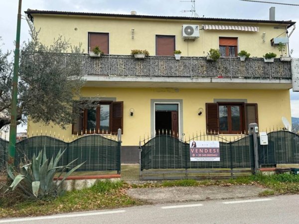 casa indipendente in vendita ad Albanella