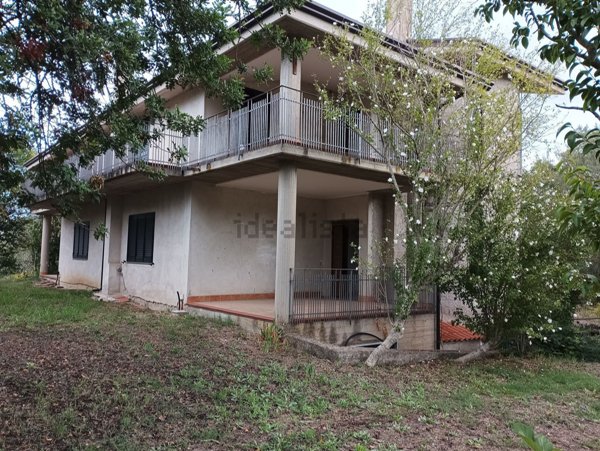 casa indipendente in vendita ad Albanella