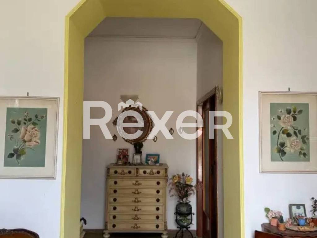 esavano in vendita ad Albanella