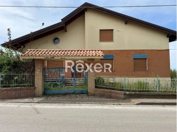 casa semindipendente in vendita ad Albanella