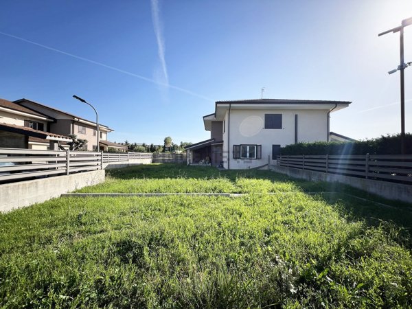 casa indipendente in vendita ad Albanella