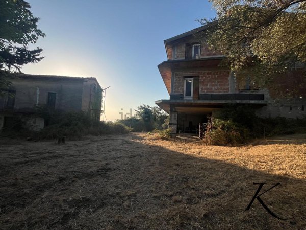 casa indipendente in vendita ad Albanella