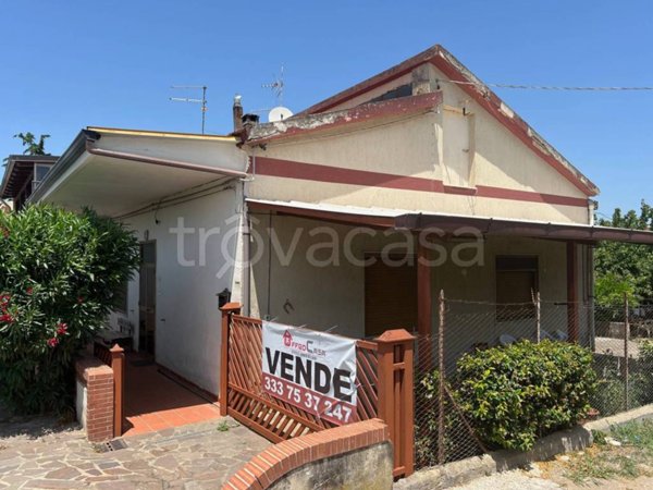 appartamento in vendita ad Altavilla Silentina in zona Borgo Carillia
