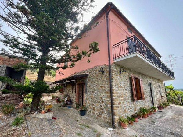 appartamento in vendita ad Altavilla Silentina