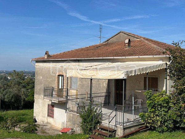 appartamento in vendita ad Altavilla Silentina