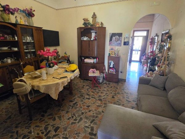 appartamento in vendita ad Altavilla Silentina in zona Borgo Carillia