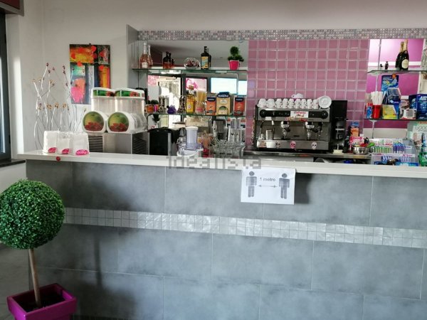 negozio in vendita ad Altavilla Silentina