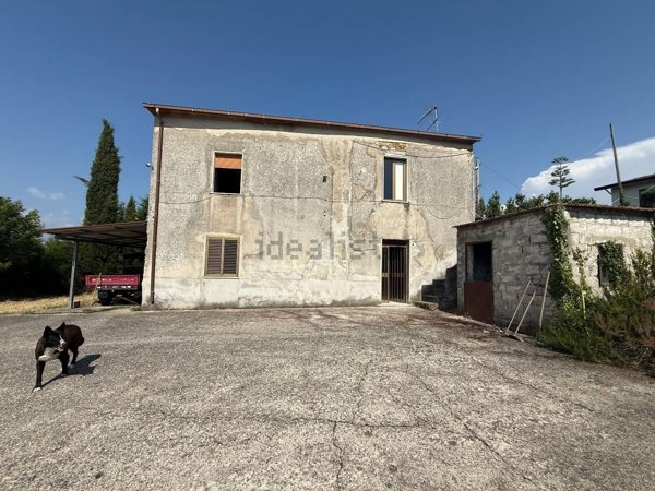 casa indipendente in vendita ad Altavilla Silentina