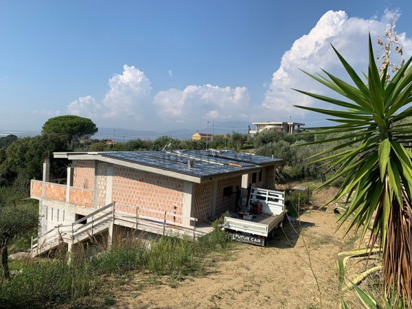 casa indipendente in vendita ad Altavilla Silentina