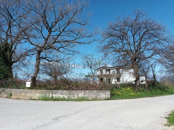 casa indipendente in vendita ad Altavilla Silentina in zona Cerrelli