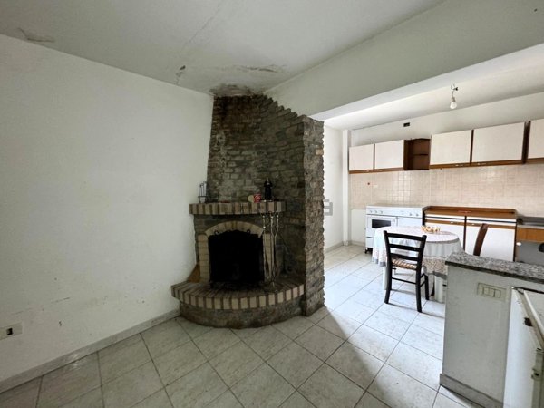 appartamento in vendita ad Altavilla Silentina